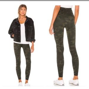 Anthro SPANX Look At Me Now Tummy Control Legging